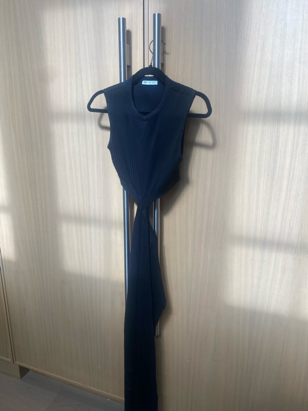 Gorgeous Zara cut out dress